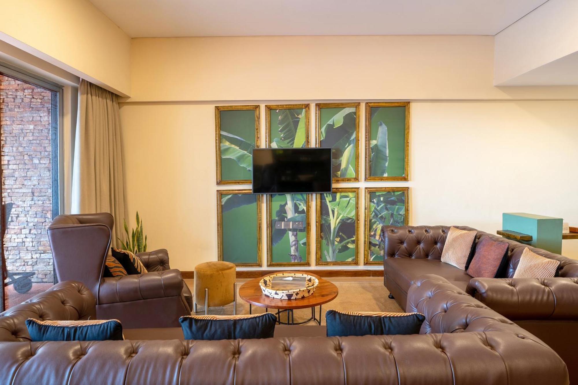 Kabira Country Club Hotel